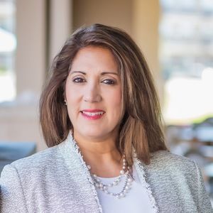 Meet your Posher, Annie